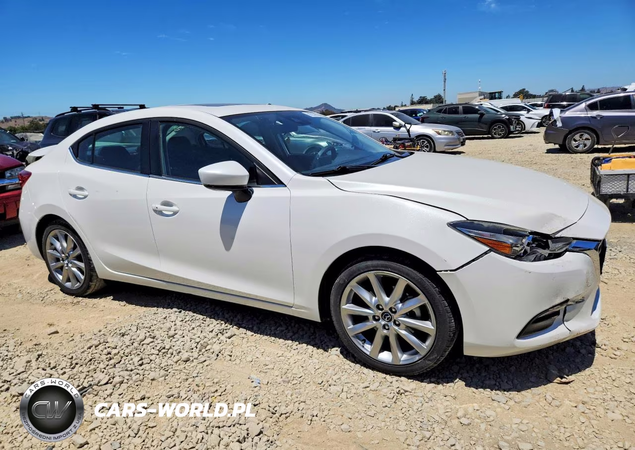 2017 Mazda 3 Touring VIN:3MZBN1V75HM123627 - 4