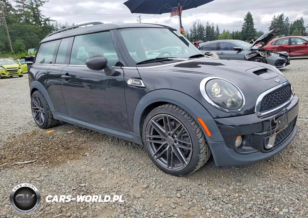 2011 Mini Cooper S Clubman VIN:WMWZG3C52BTY37259 - 4