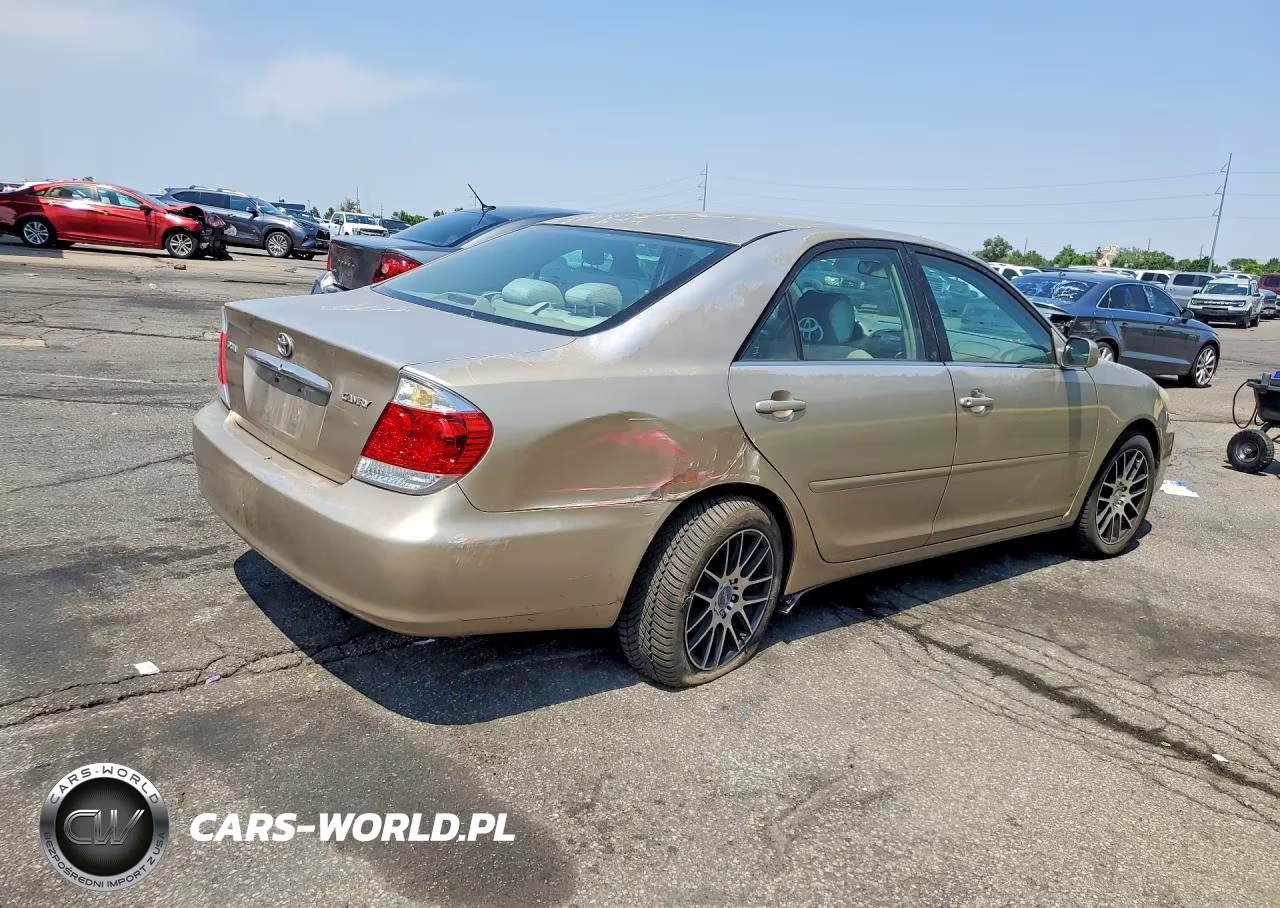 2005 Toyota Camry Standard VIN:4T1BE32K25U381503 - 3