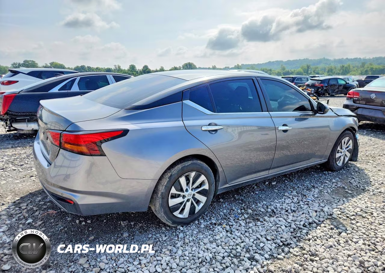 2023 Nissan Altima S VIN:1N4BL4BV0PN377897 - 3