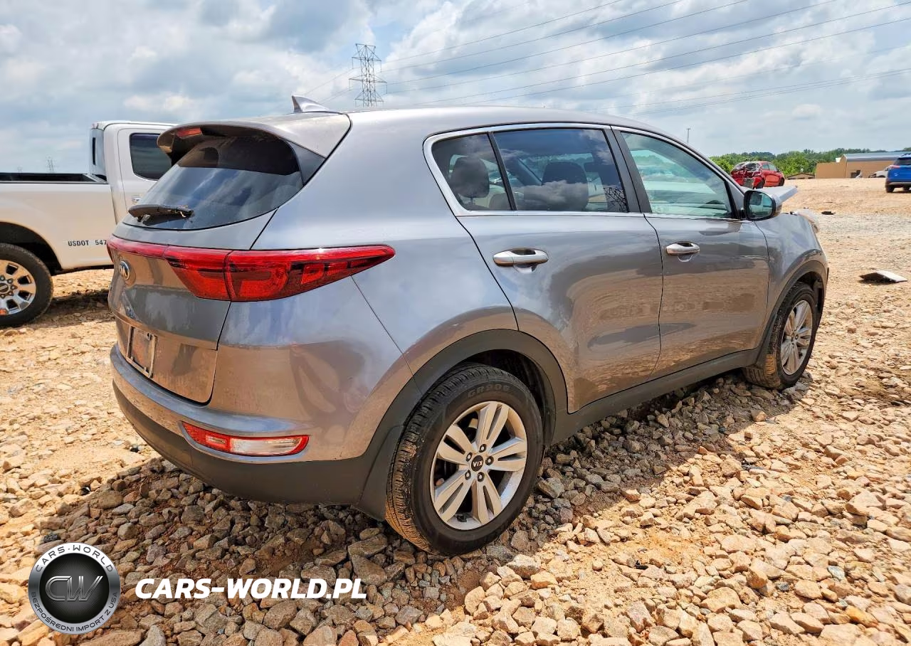 2018 Kia Sportage Lx VIN:KNDPM3ACXJ7351388 - 3