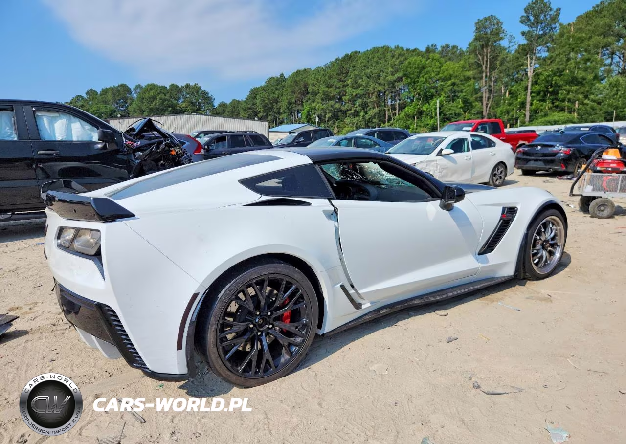 2015 Chevrolet Corvette Z06 2Lz VIN:1G1YR2D68F5600420 - 3
