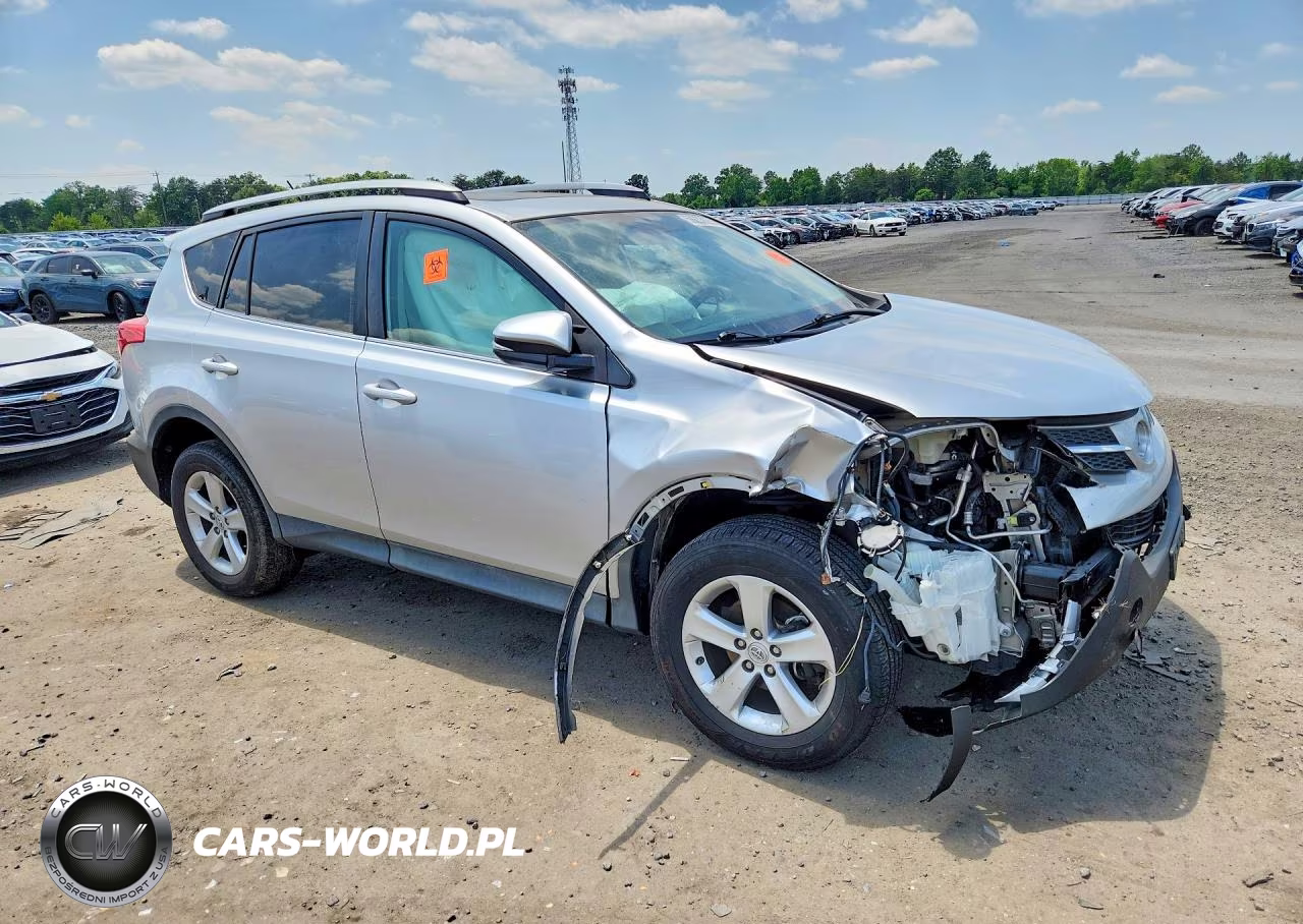 2013 Toyota Rav4 Xle VIN:2T3WFREVXDW060676 - 4