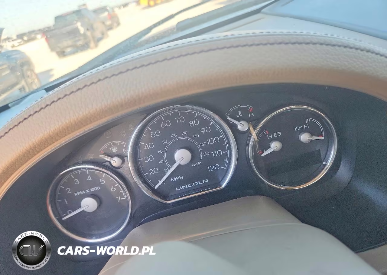 2006 Lincoln Mark Lt VIN:5LTPW185X6FJ21320 - 9
