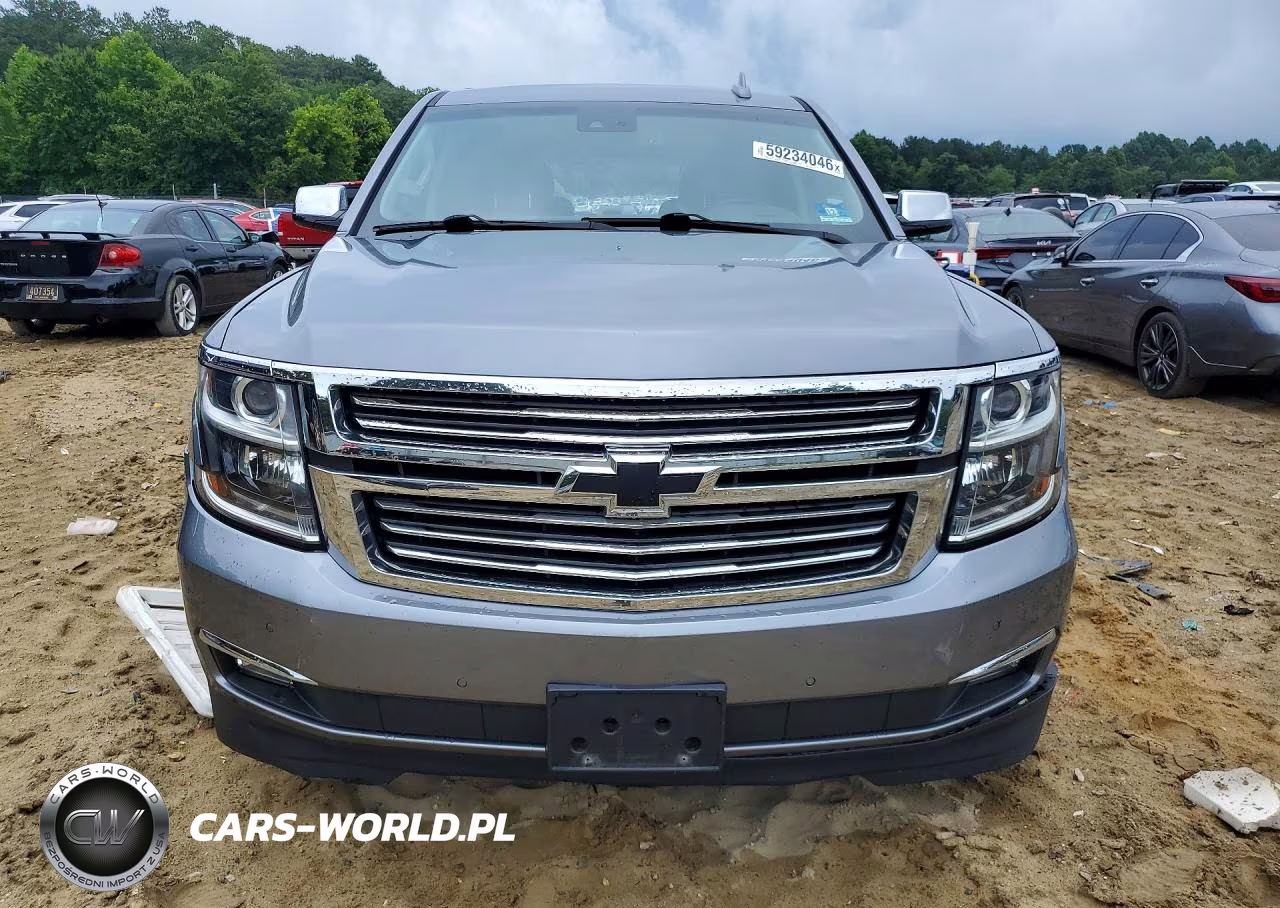 2019 Chevrolet Suburban K1500 Premier VIN:1GNSKJKC3KR246630 - 5