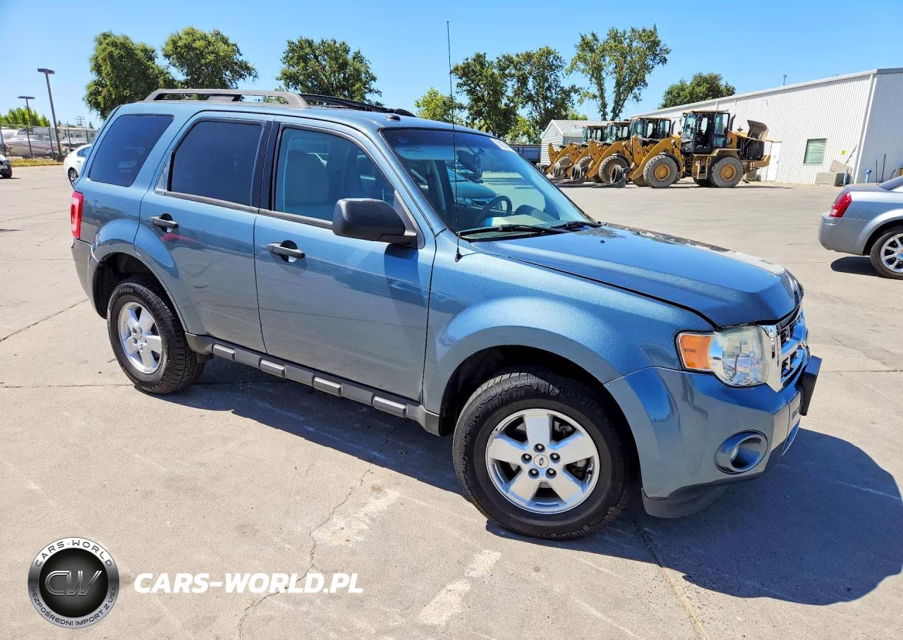 2012 Ford Escape Xlt VIN:1FMCU0D7XCKC67868 - 4