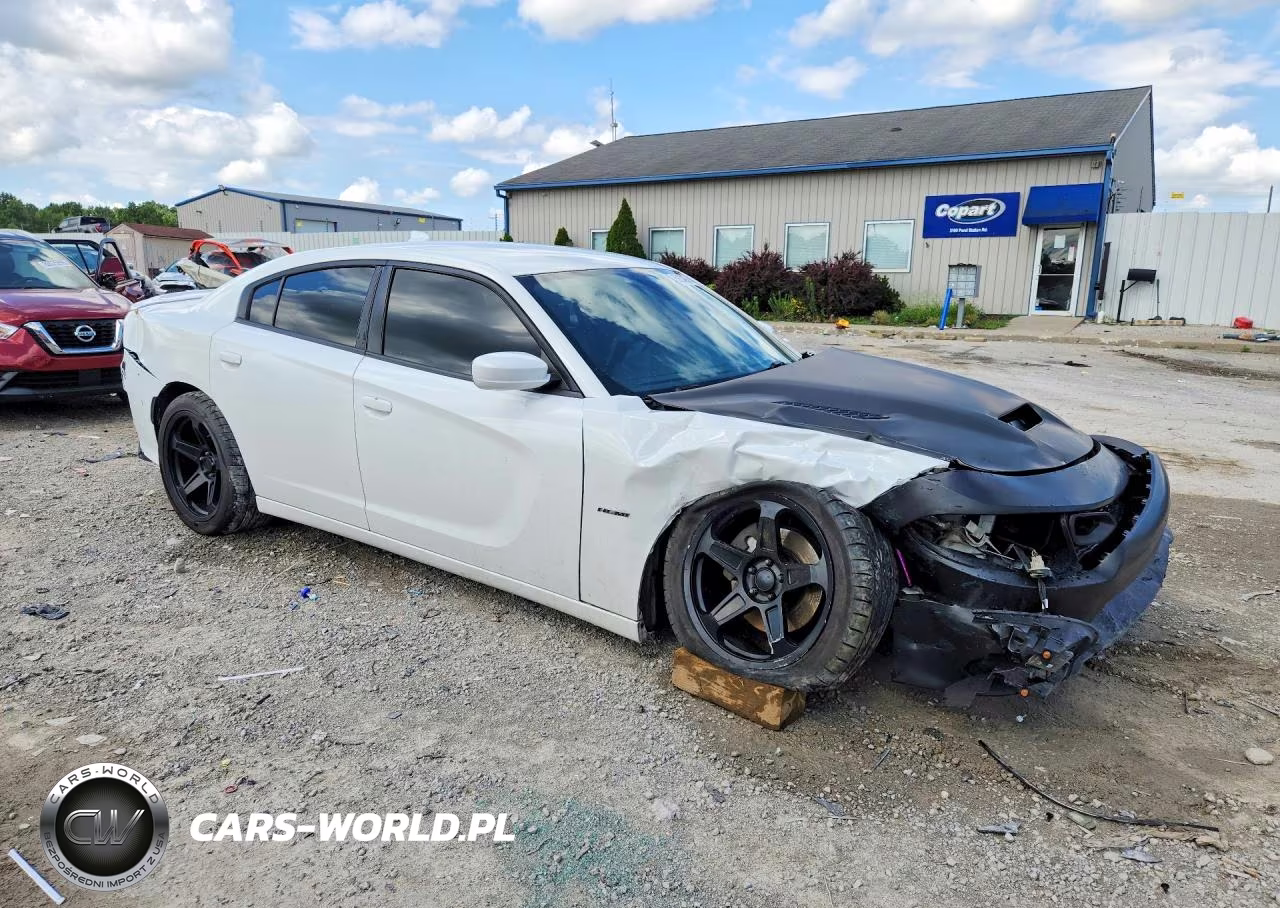 2018 Dodge Charger R-T VIN:2C3CDXCT3JH188787 - 4