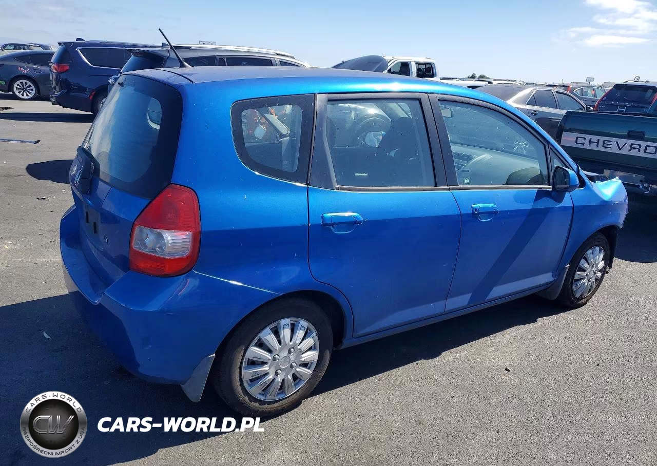 2008 Honda Fit VIN:JHMGD38408S054179 - 3