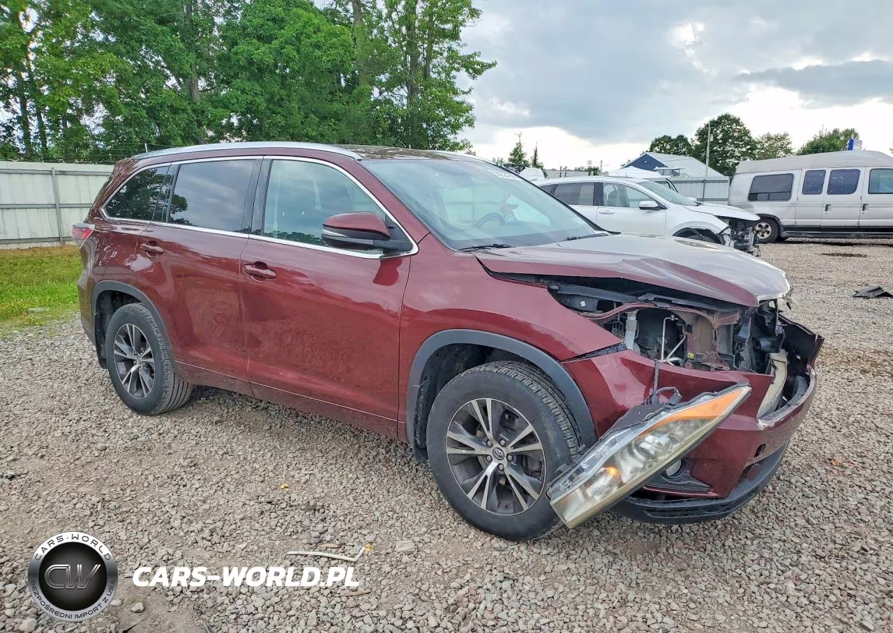 2016 Toyota Highlander Xle VIN:5TDJKRFH2GS229674 - 4