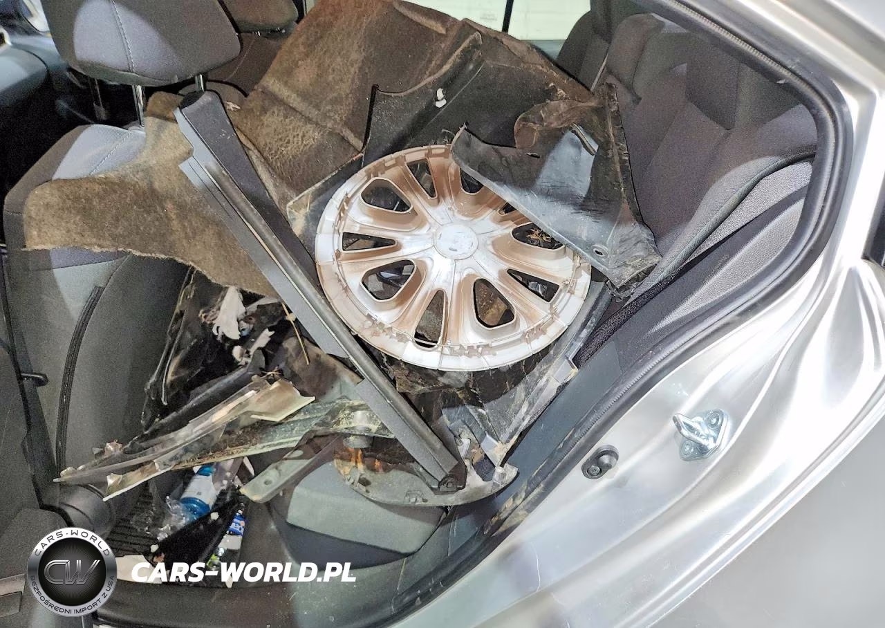 2022 Toyota Corolla Le VIN:JTDEAMDE1NJ045689 - 10