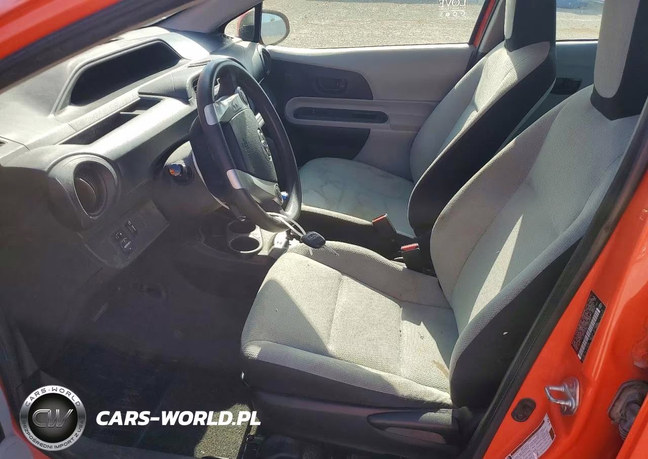 2012 Toyota Prius VIN:JTDKDTB36C1024999 - 7