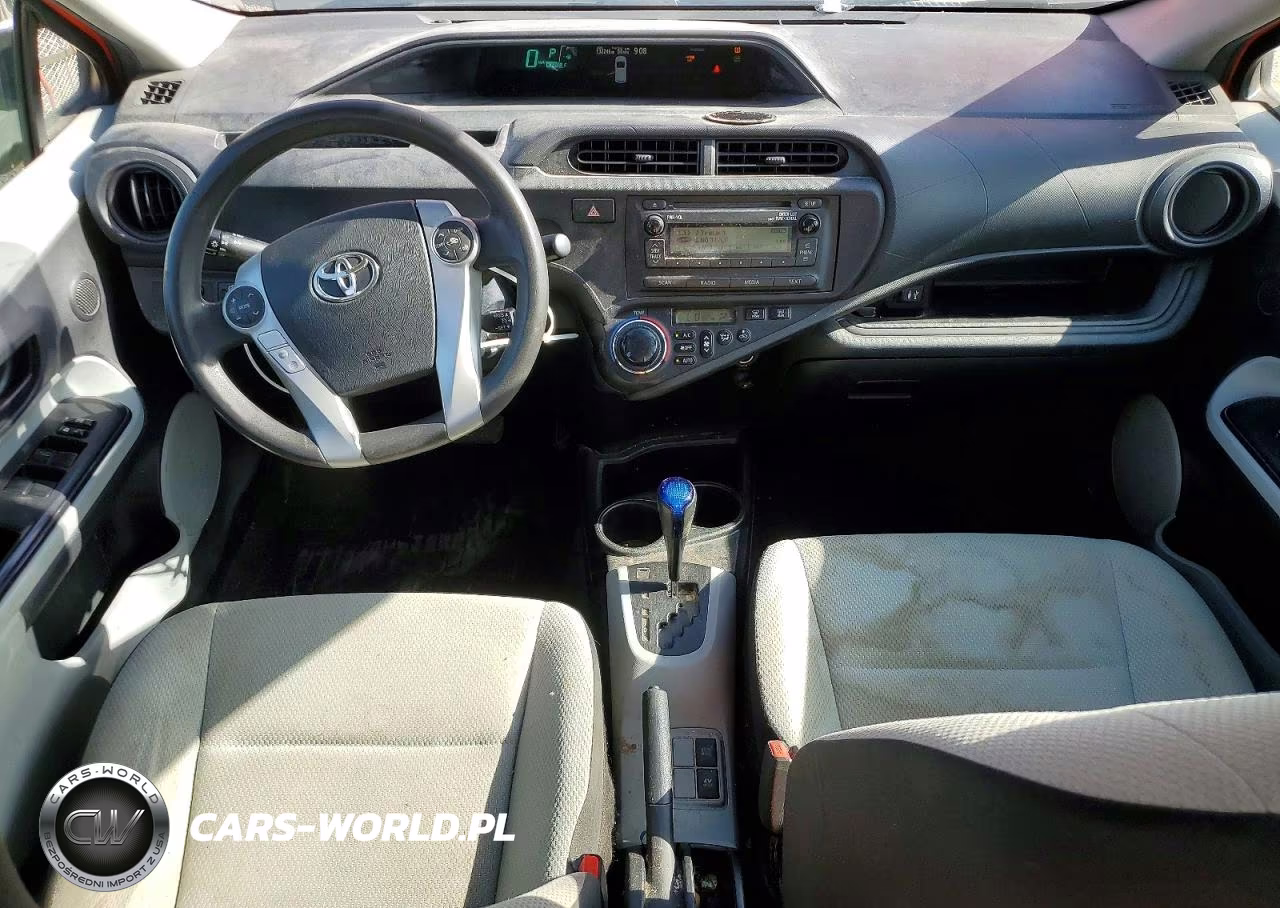 2012 Toyota Prius VIN:JTDKDTB36C1024999 - 8