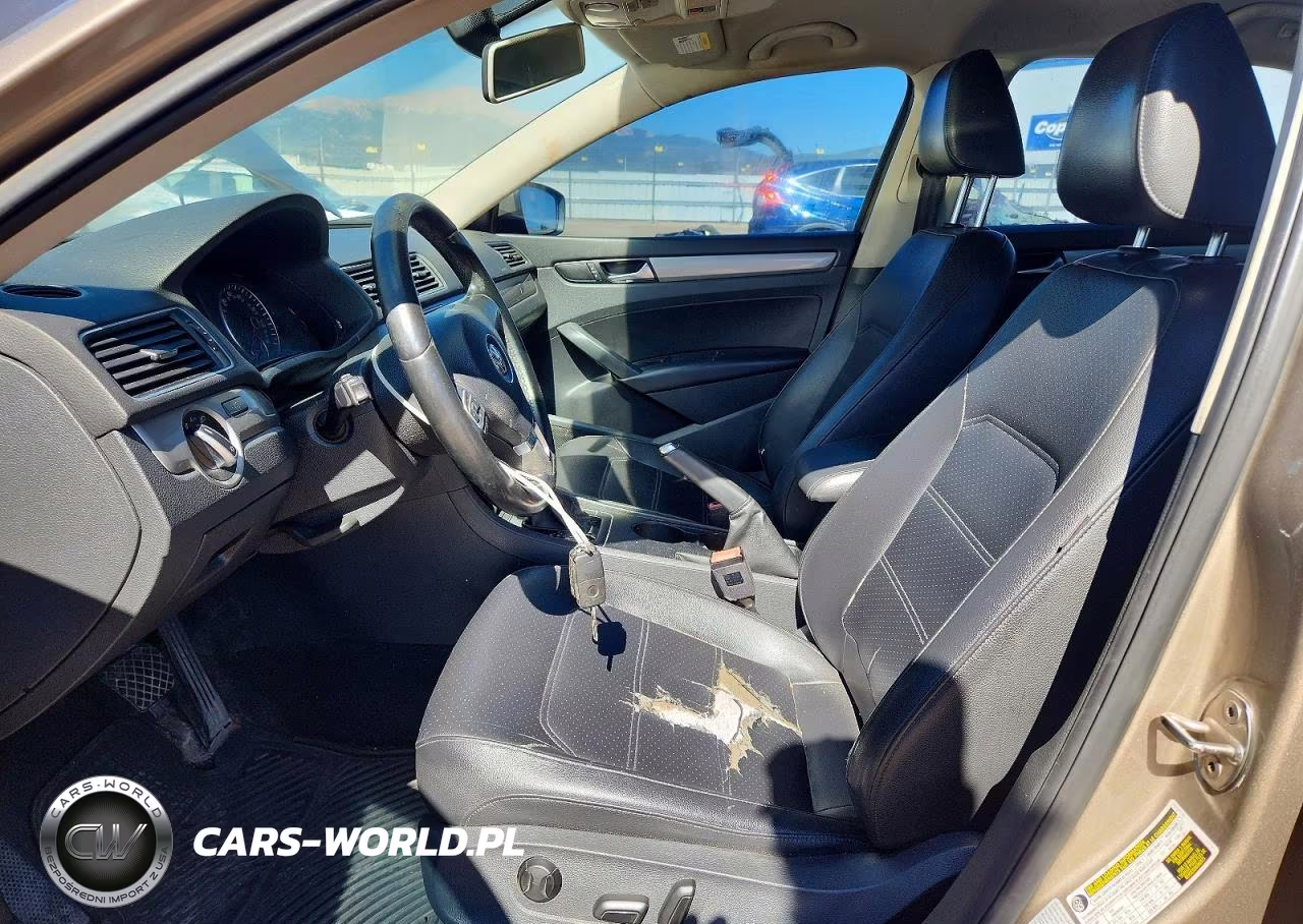 2015 Volkswagen Passat S VIN:1VWAT7A35FC015448 - 7