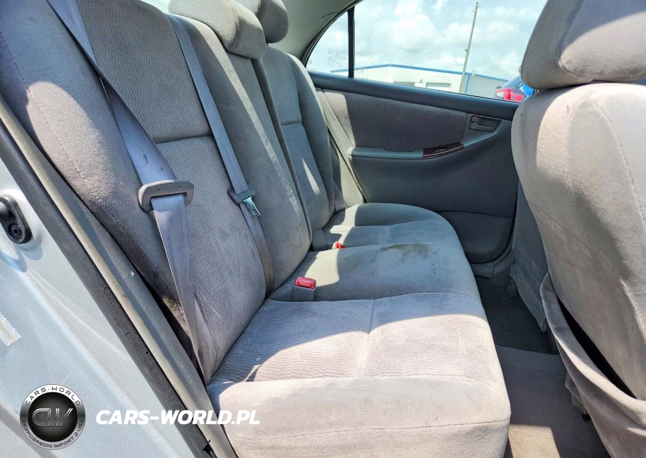 2005 Toyota Corolla Le VIN:1NXBR32E05Z458366 - 10