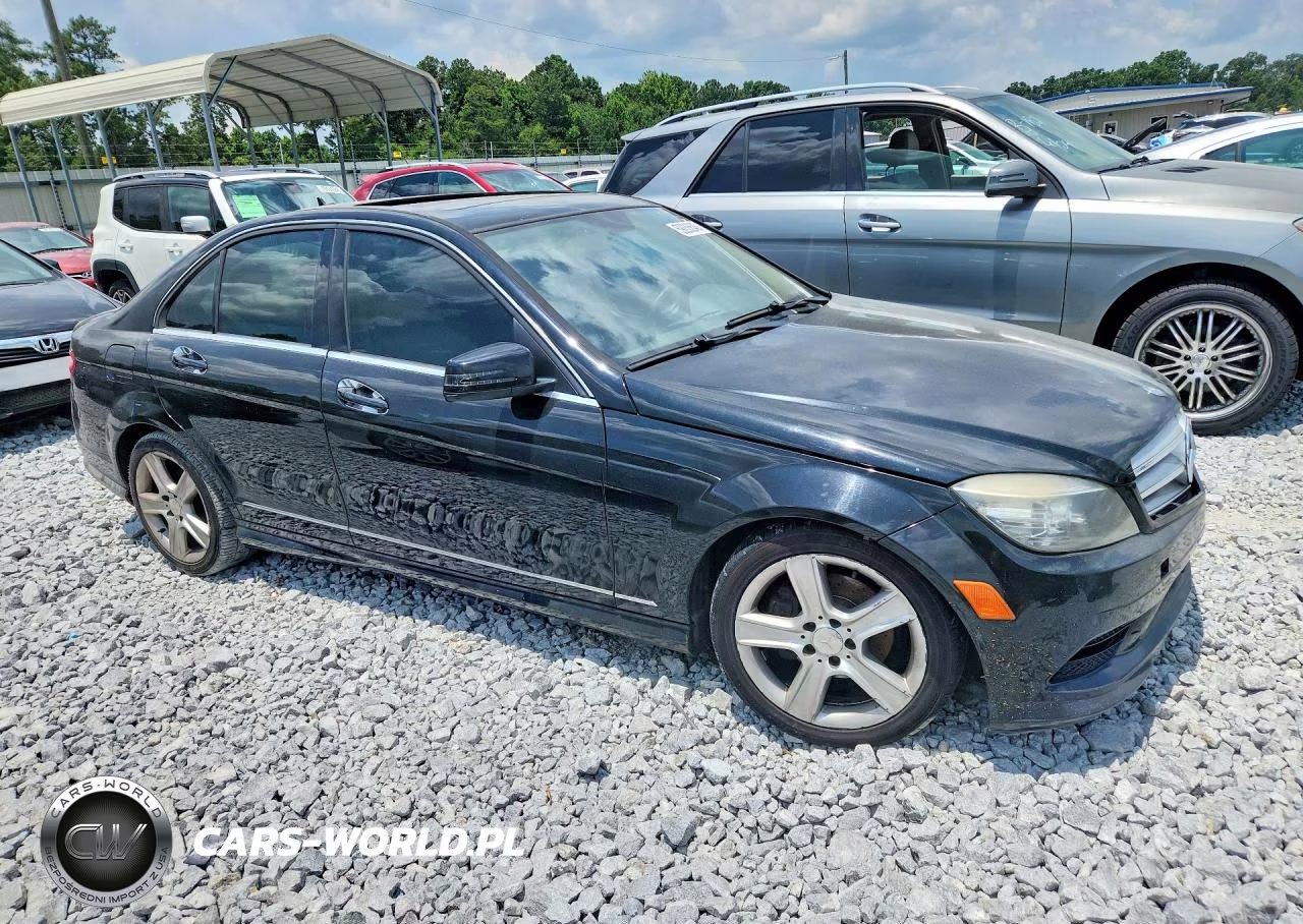 2011 Mercedes-Benz C 300 4Matic VIN:WDDGF8BB4BA503205 - 4