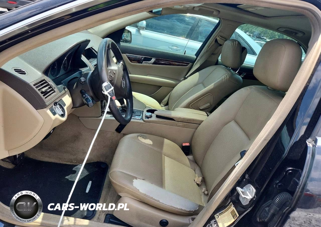 2011 Mercedes-Benz C 300 4Matic VIN:WDDGF8BB4BA503205 - 7