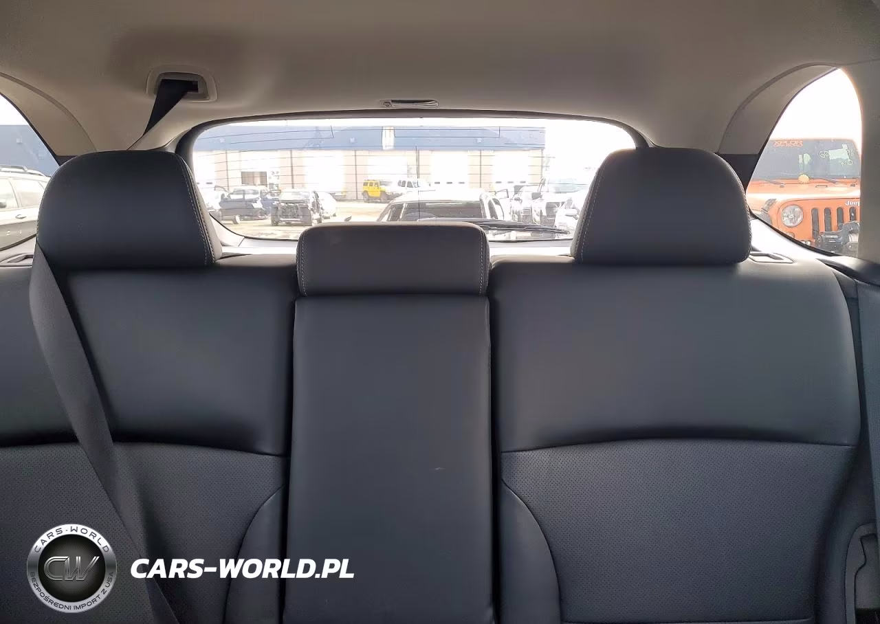 2018 Subaru Outback 2.5I Limited VIN:4S4BSANC2J3357560 - 10