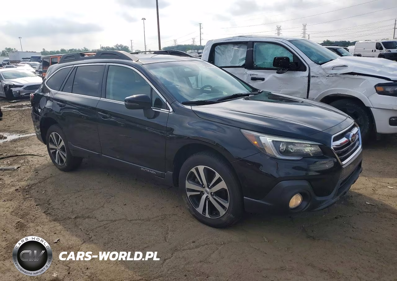 2018 Subaru Outback 2.5I Limited VIN:4S4BSANC2J3357560 - 4