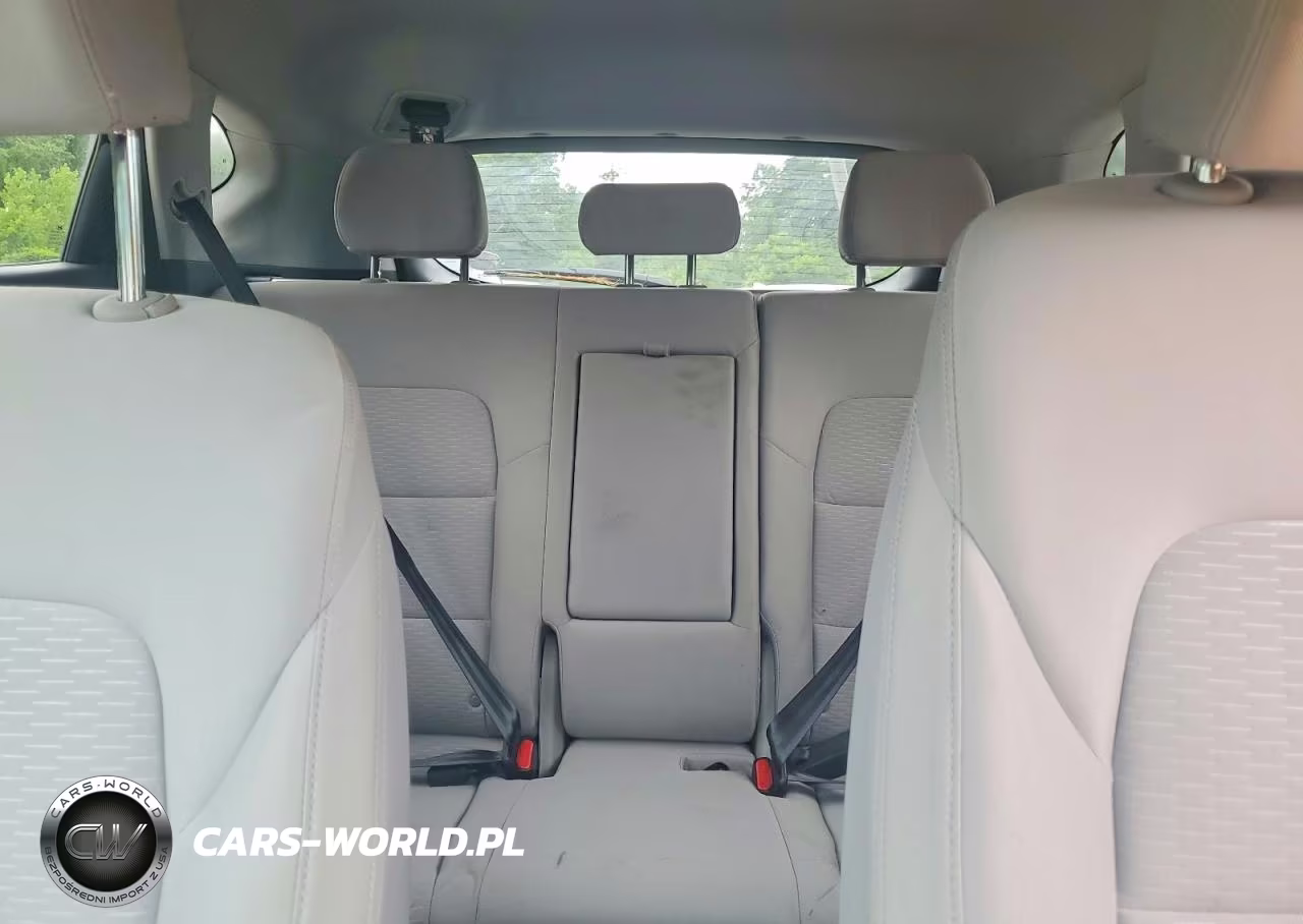 2019 Hyundai Tucson Se VIN:KM8J2CA43KU888946 - 10