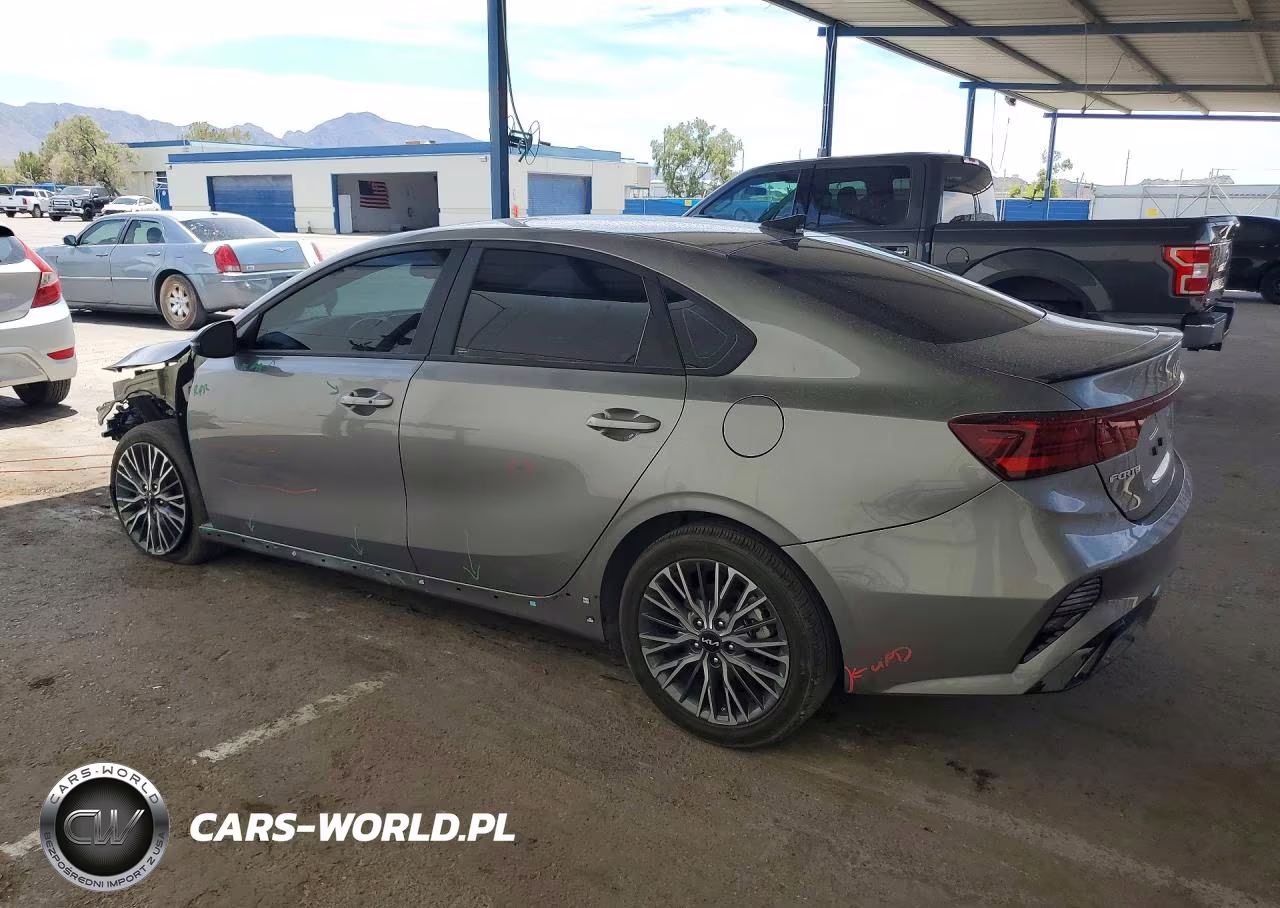 2024 Kia Forte Gt Line VIN:3KPF54AD1RE826283 - 2