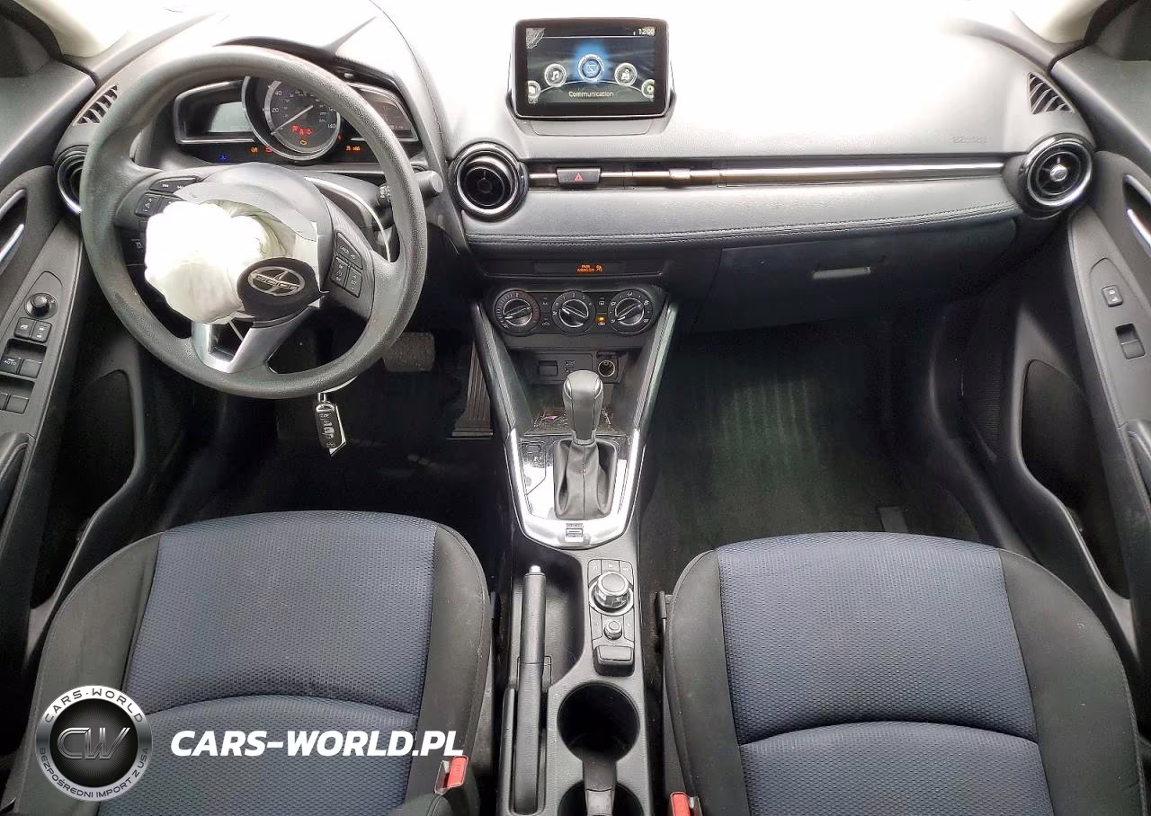 2016 Scion Ia Base VIN:3MYDLBZV6GY130448 - 8