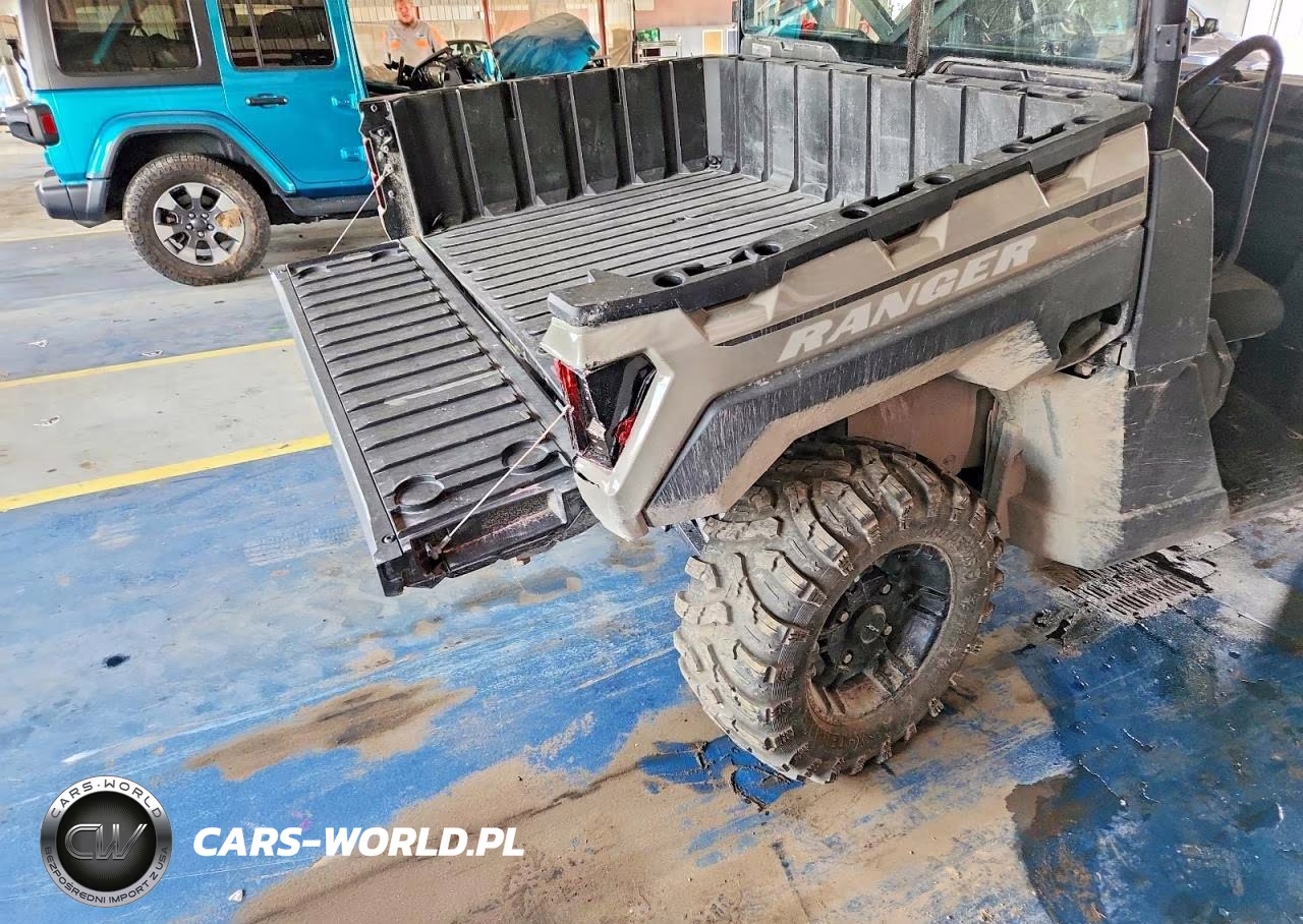 2024 Polaris Ranger Utility Vehicle VIN:4XARRE991R8076229 - 9