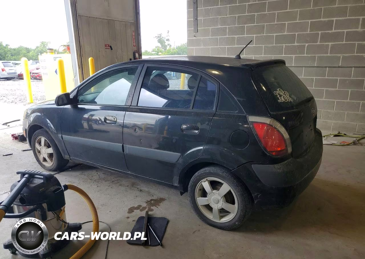 2006 Kia Rio 5 VIN:KNADE163566060286 - 2