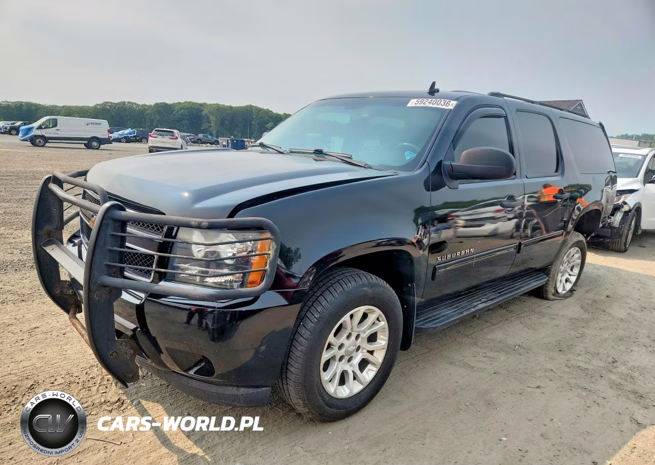 2010 Chevrolet Suburban K1500 Ls – zdjęcie 1 z 13