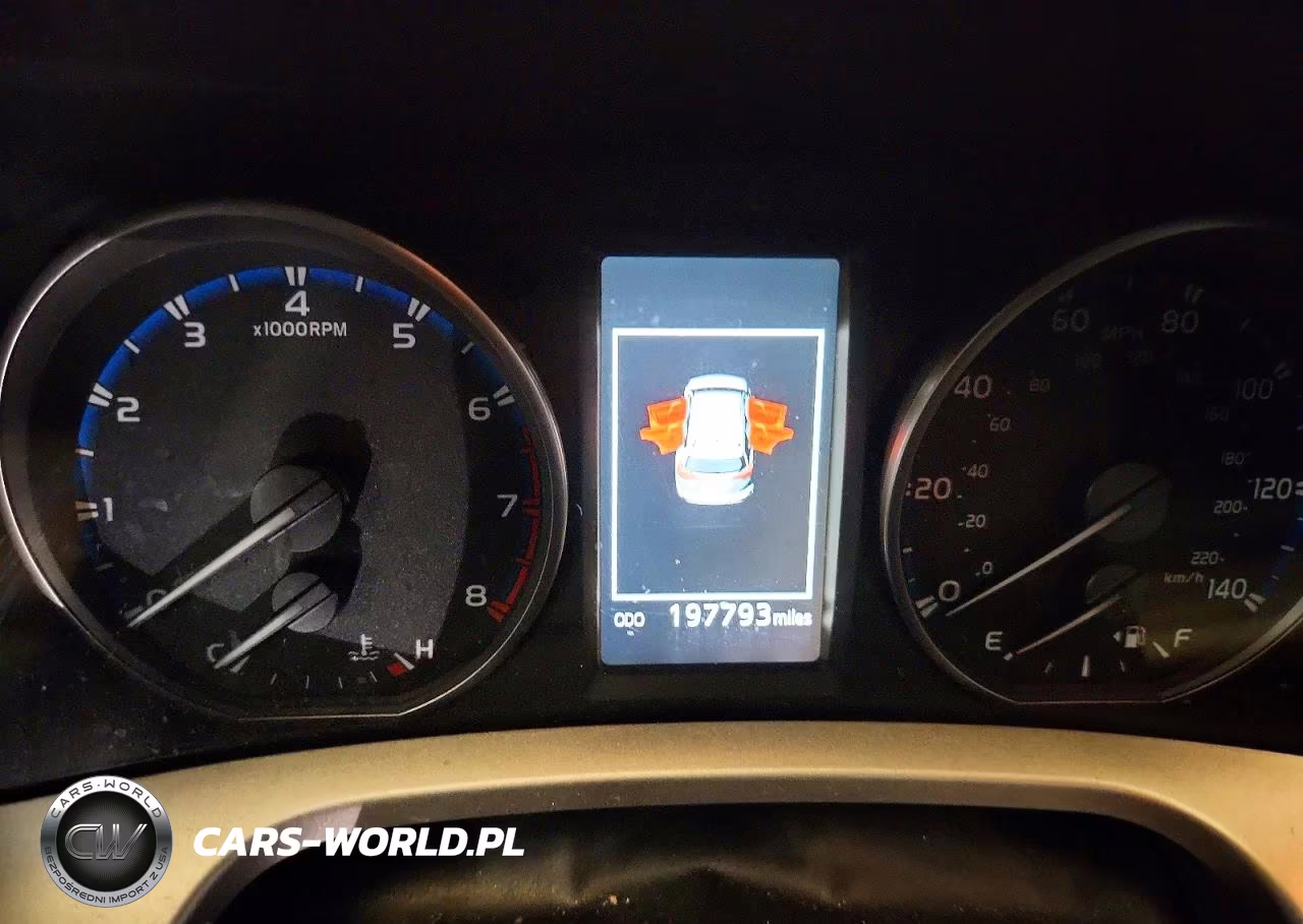 2017 Toyota Rav4 Xle VIN:JTMWFREVXHD094202 - 9