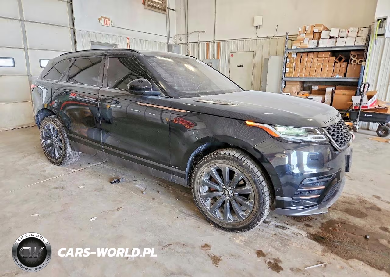 2018 Land Rover Range Rover Velar R-Dynamic Se VIN:SALYL2RV8JA730117 - 4