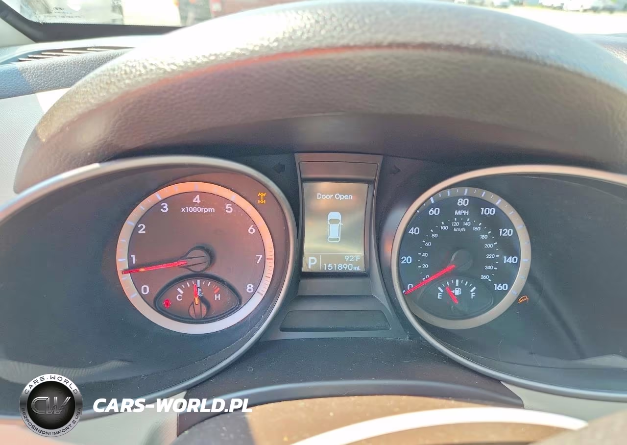 2015 Hyundai Santa Fe Sport 2.4L VIN:5XYZUDLB4FG236041 - 9