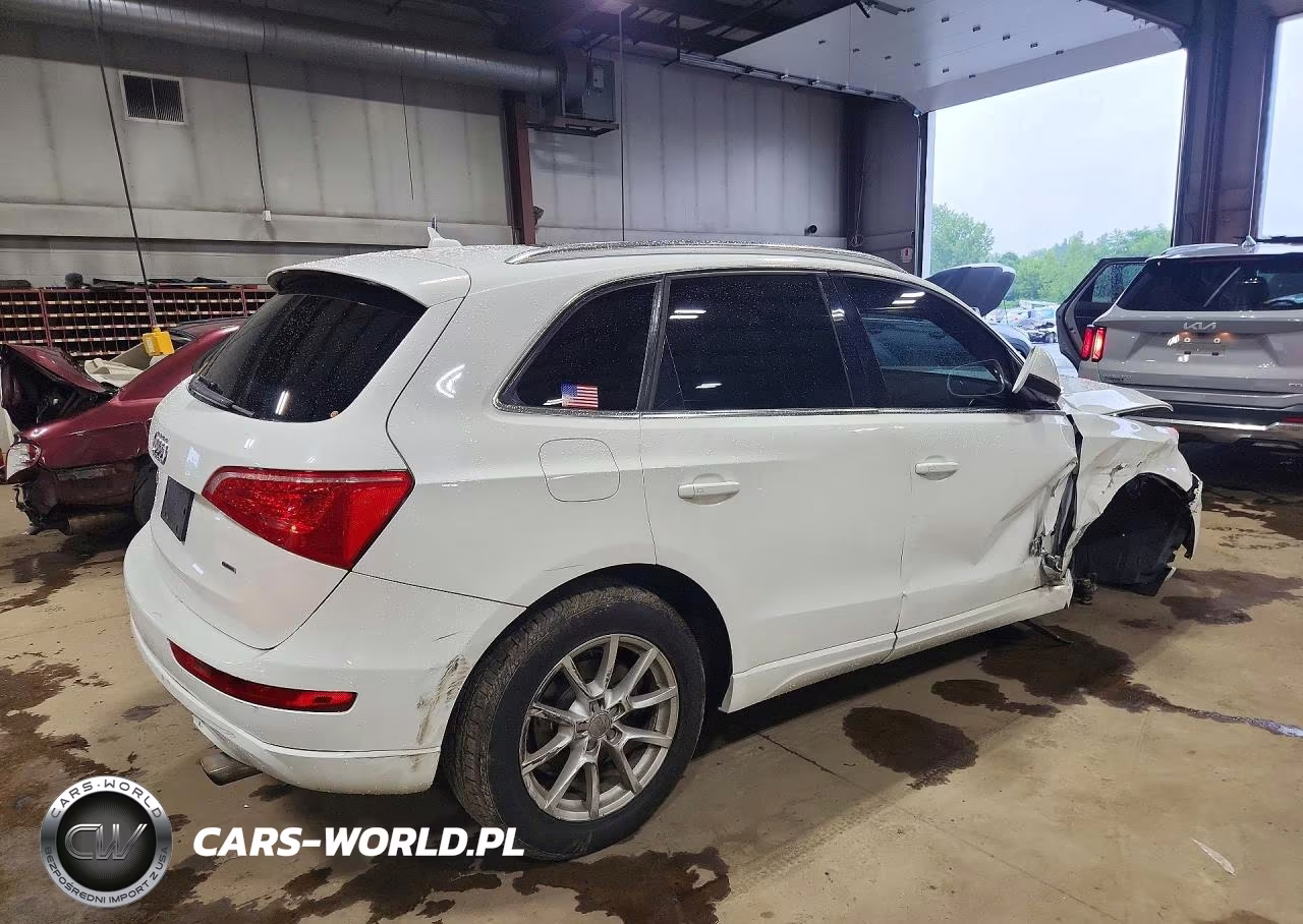 2012 Audi Q5 Premium VIN:WA1CFAFP8CA122457 - 3