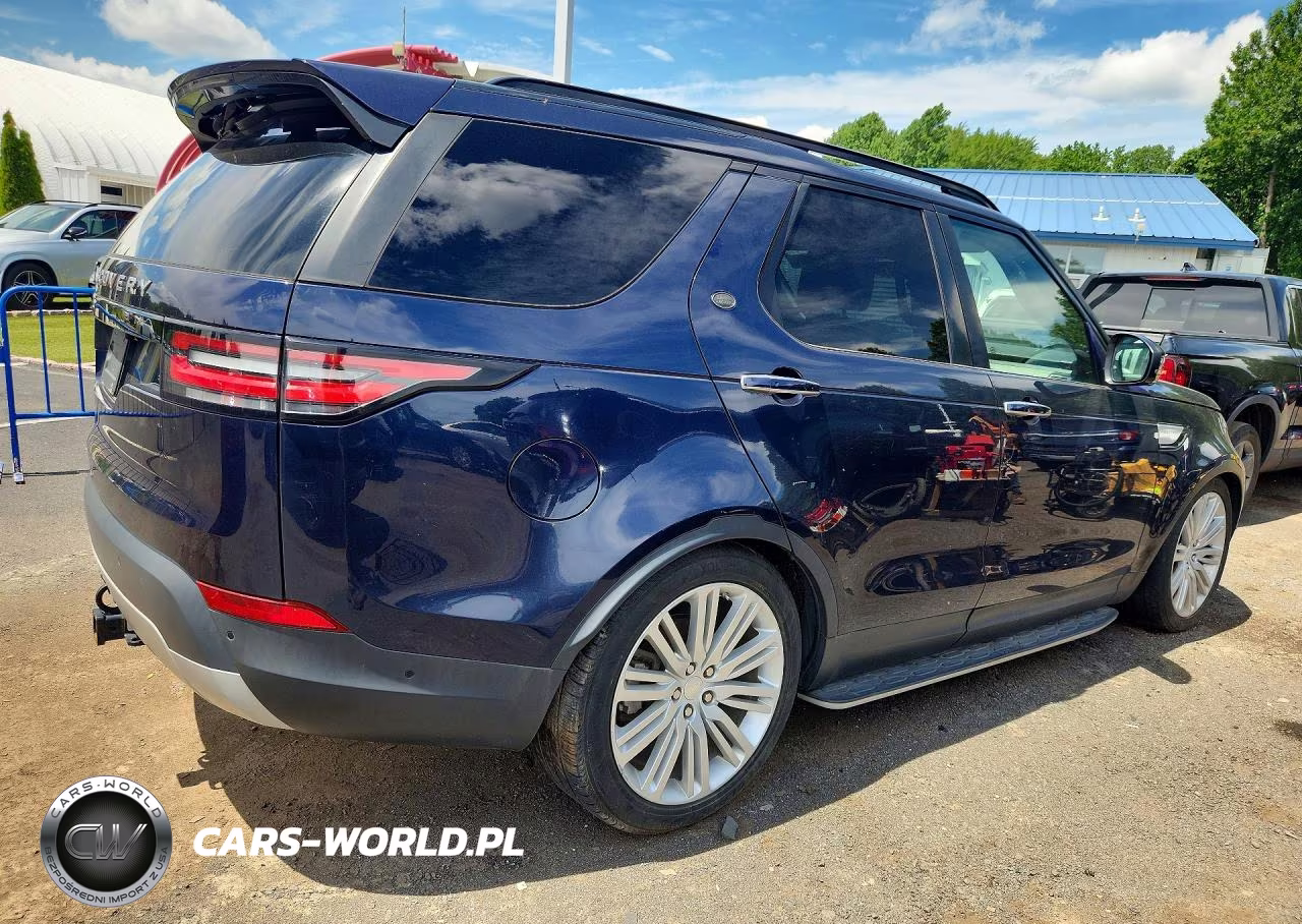 2018 Land Rover Discovery Hse Luxury VIN:SALRT2RK0JA056085 - 3