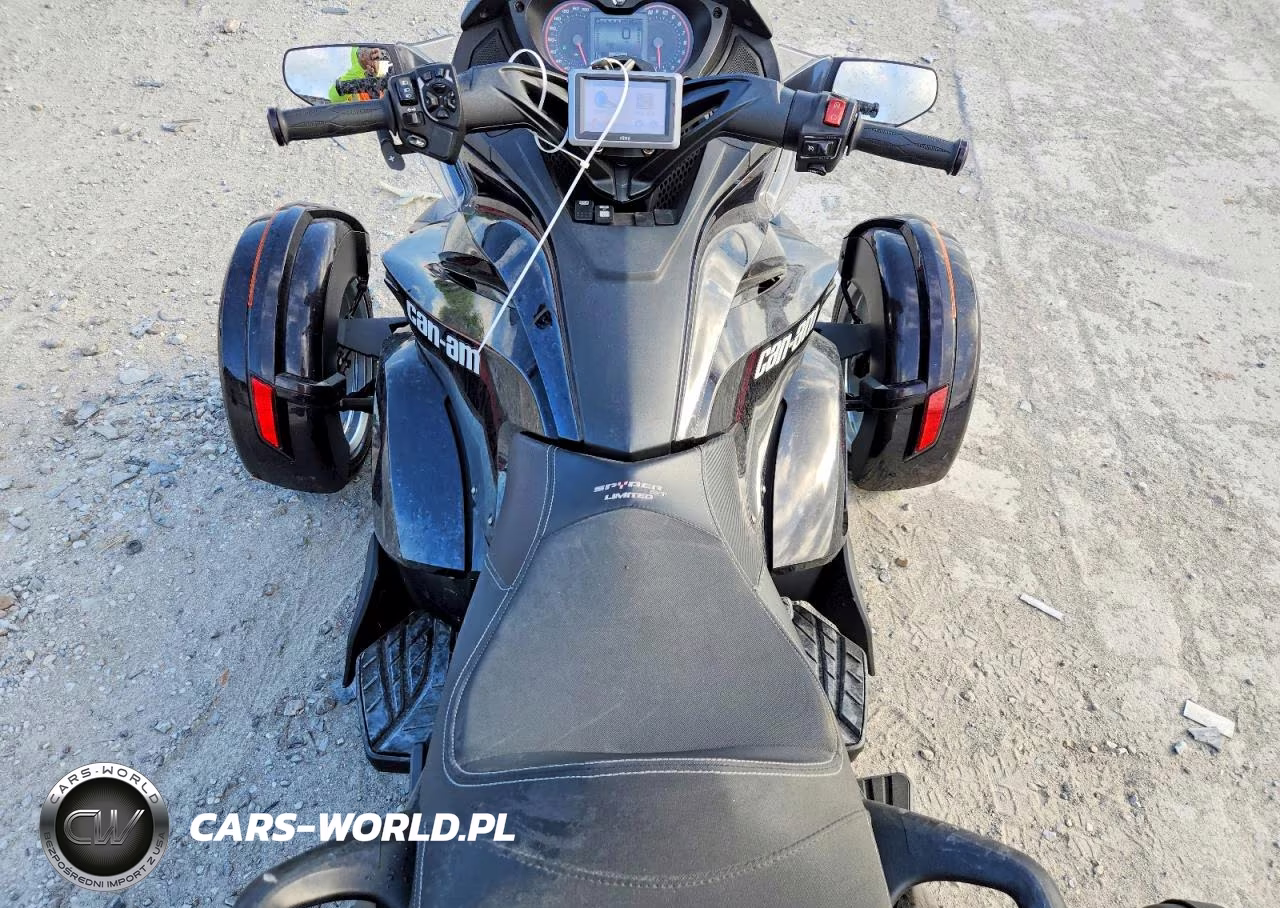 2014 Can-Am Spyder Roadster St VIN:2BXNCBC1XEV001478 - 6