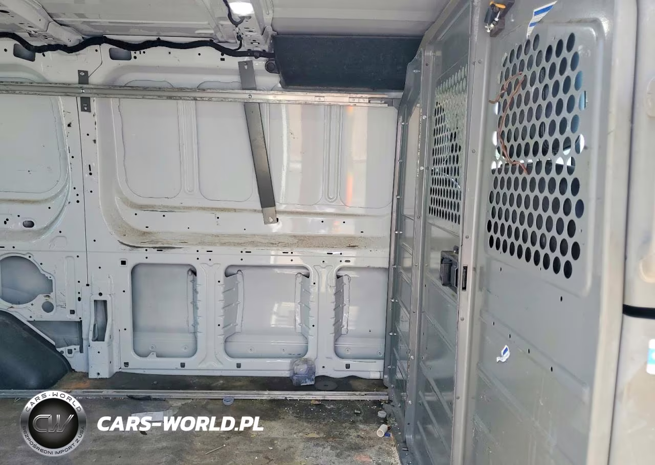 2020 Ford Transit T-250 VIN:1FTBR1YG5LKA70673 - 10