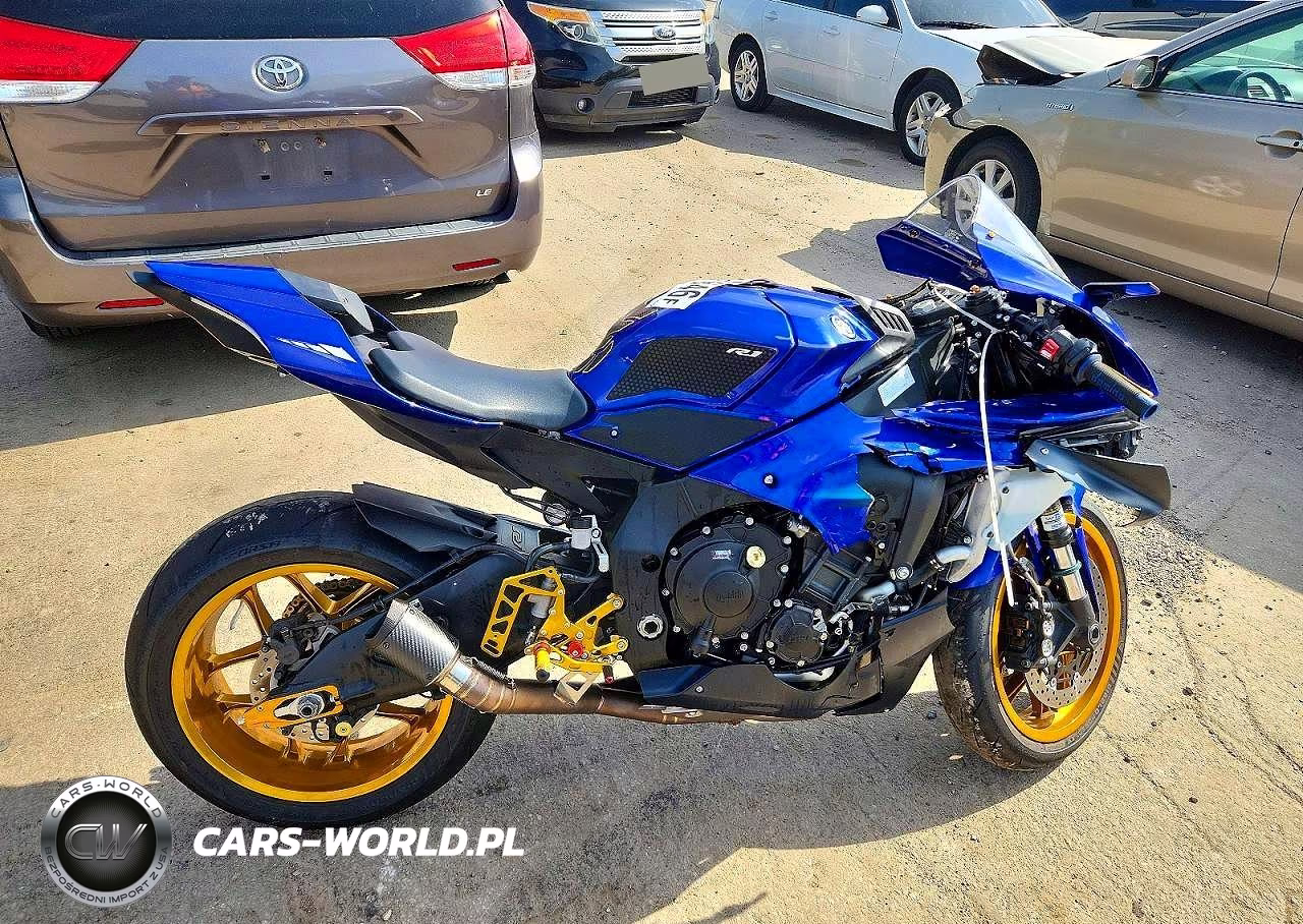 2024 Yamaha Yzfr1