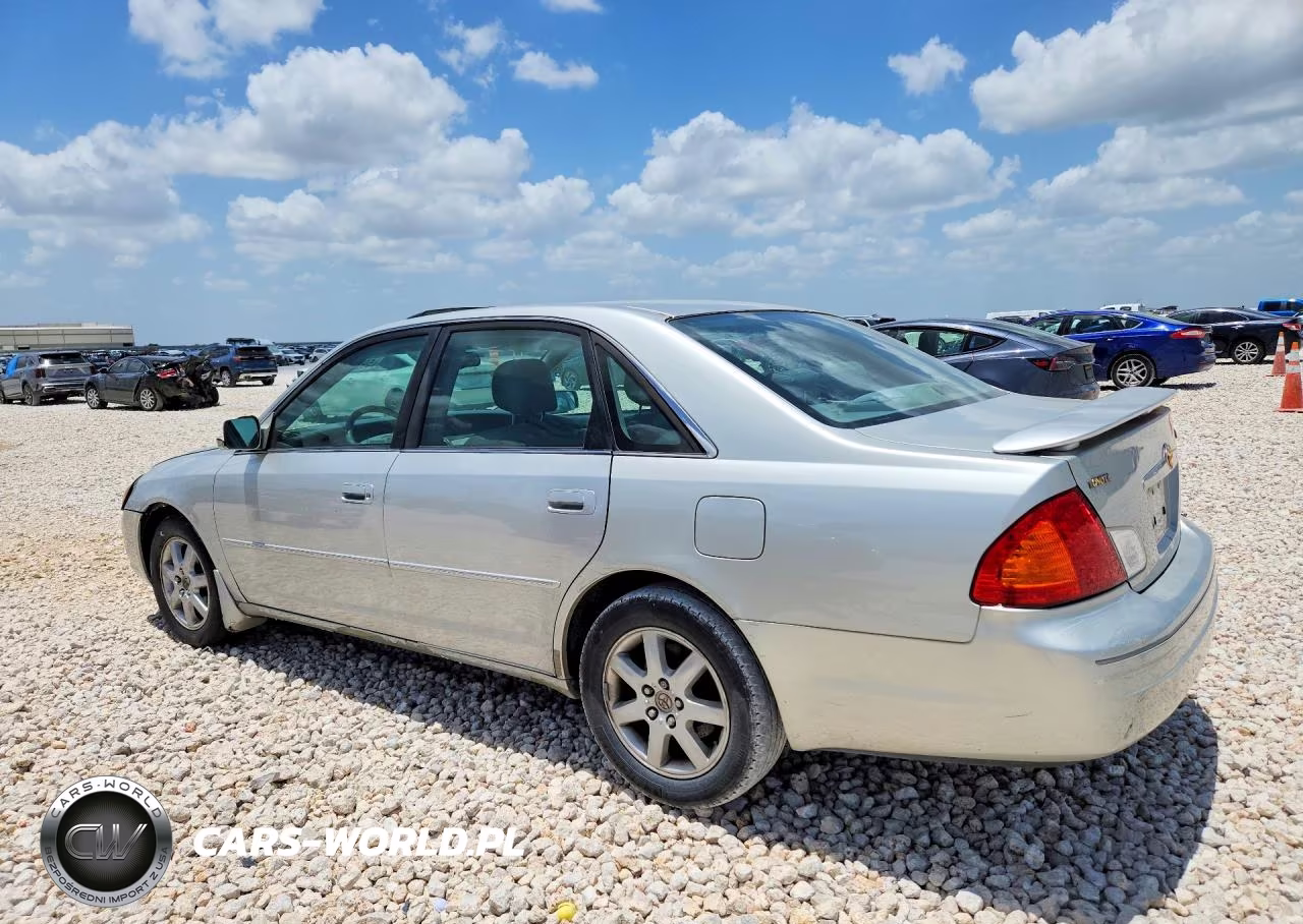 2001 TOYOTA AVALON XLS VIN:4T1BF28BX1U132679 - 2