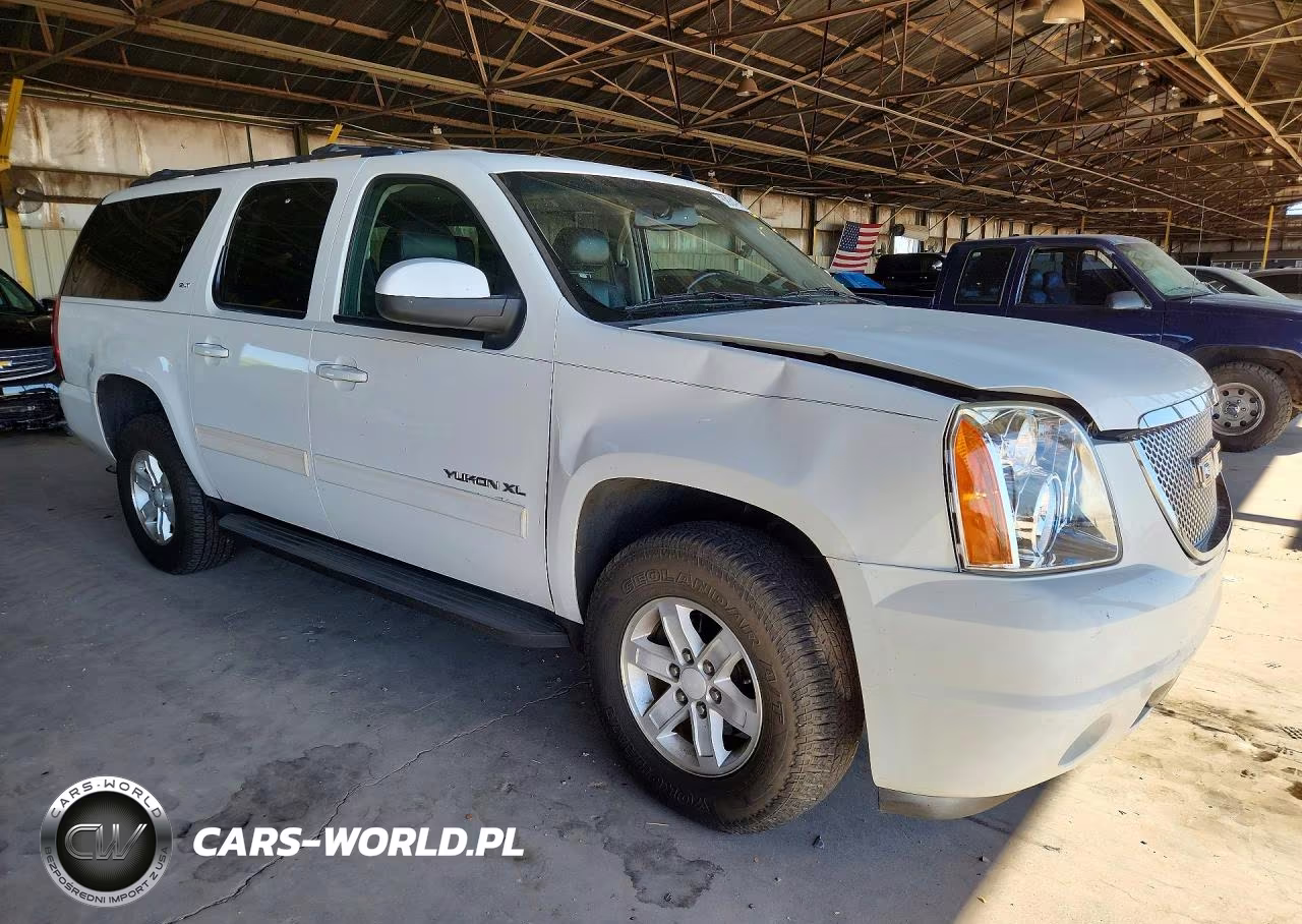 2013 GMC Yukon Xl K1500 Slt VIN:1GKS2KE75DR209518 - 4