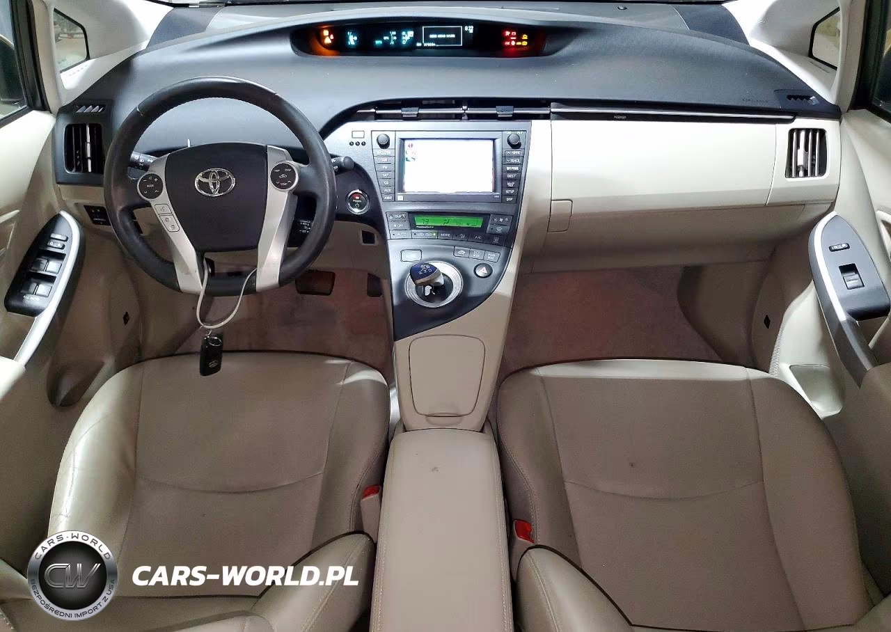 2011 Toyota Prius Four VIN:JTDKN3DU4B0301799 - 8