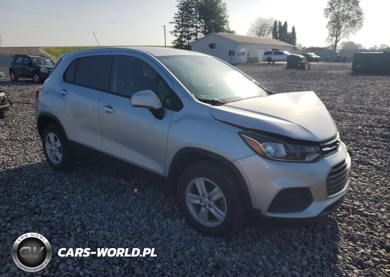 2021 Chevrolet Trax Ls VIN:KL7CJNSBXMB302005 - 4
