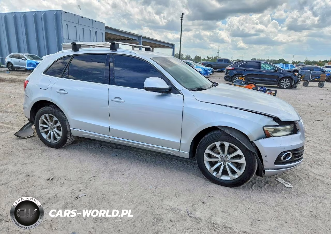 2013 Audi Q5 Premium Plus VIN:WA1LFAFP1DA047991 - 4