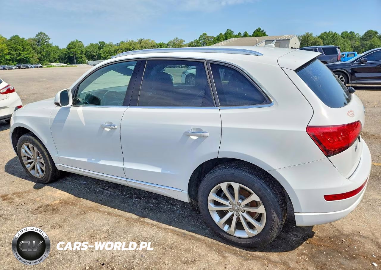 2015 Audi Q5 Premium VIN:WA1CFAFP6FA065454 - 2