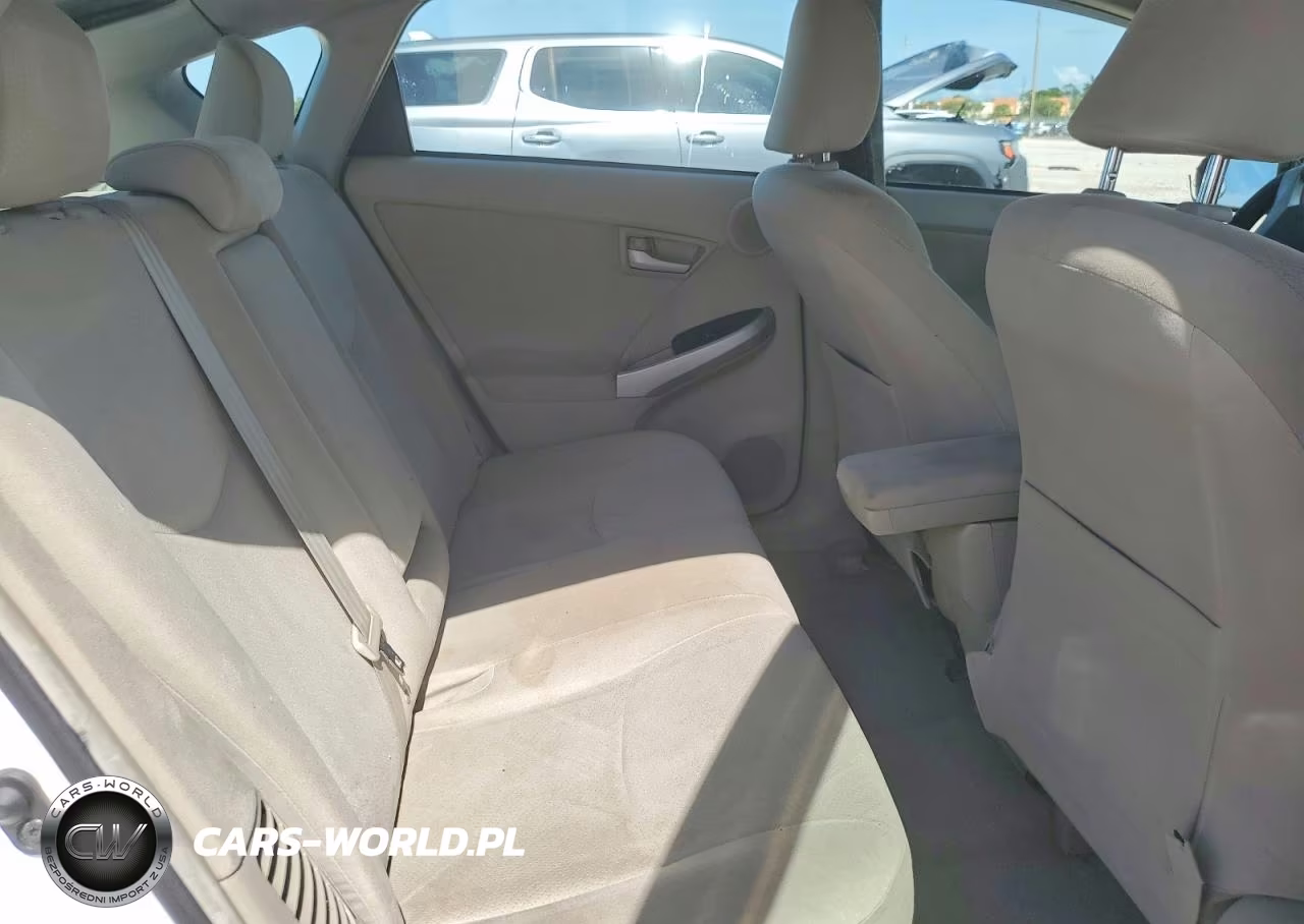 2010 Toyota Prius Iii VIN:JTDKN3DU2A0058072 - 10