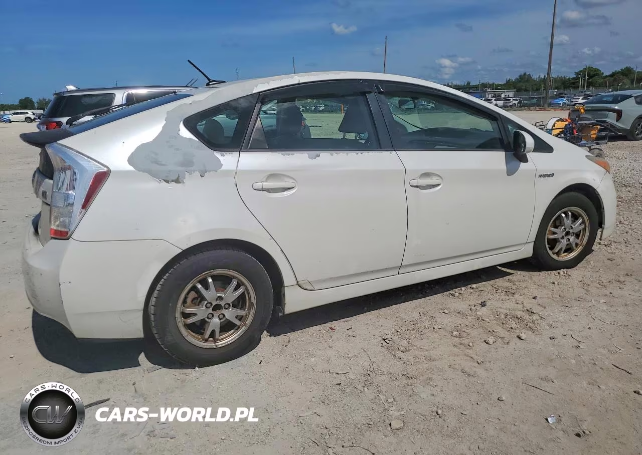 2010 Toyota Prius Iii VIN:JTDKN3DU2A0058072 - 3