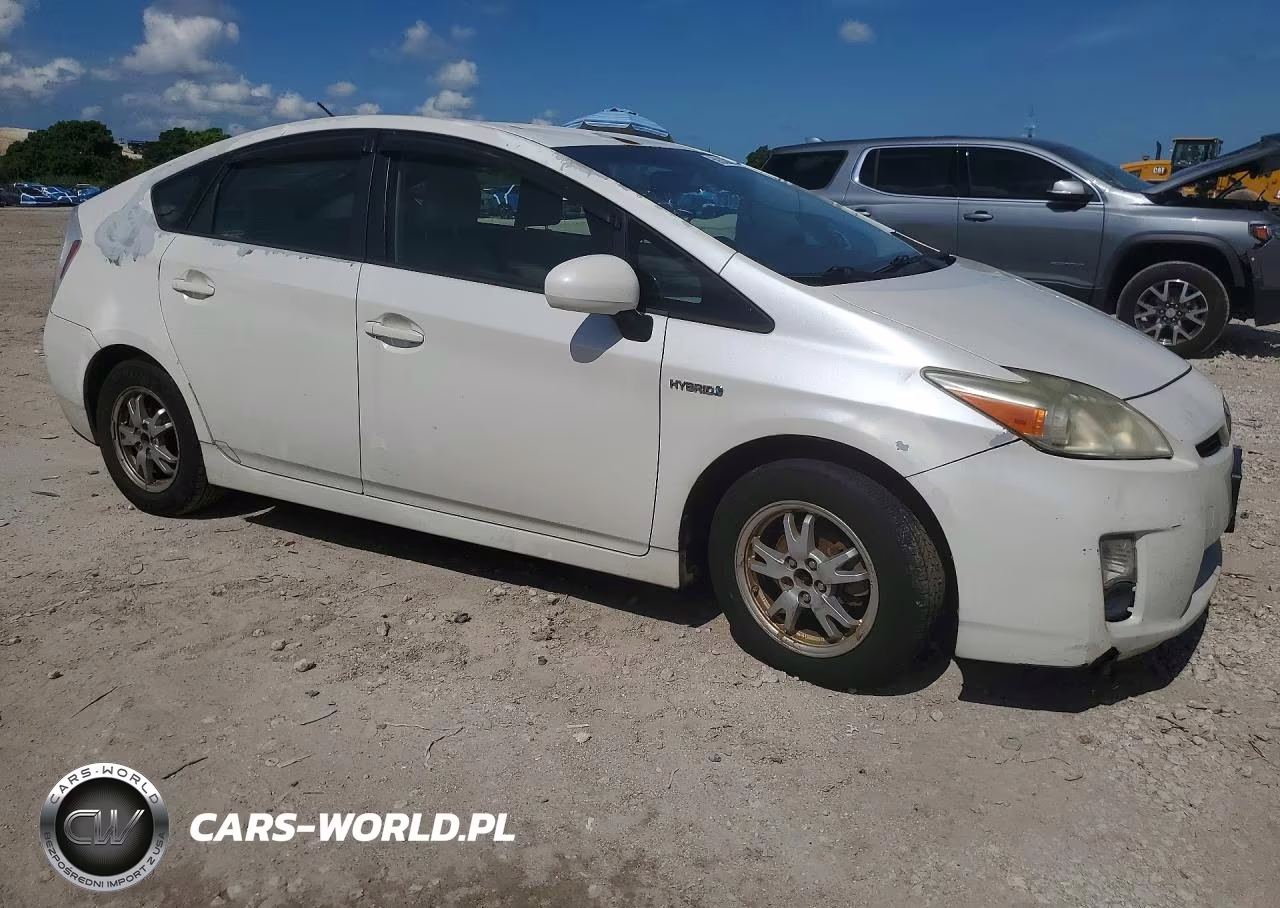 2010 Toyota Prius Iii VIN:JTDKN3DU2A0058072 - 4