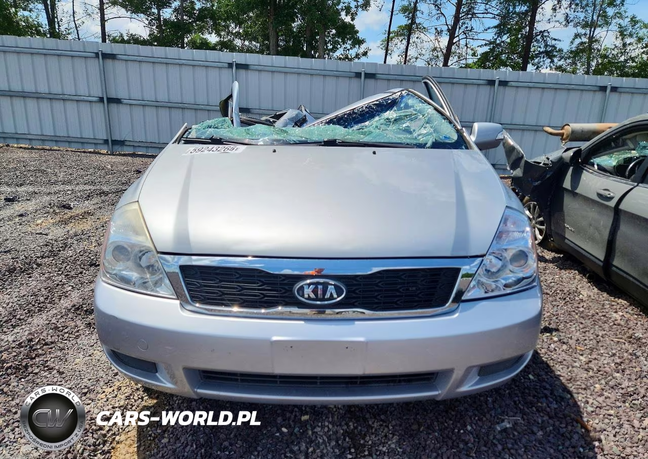 2011 Kia Sedona Lx VIN:KNDMG4C79B6387922 - 5