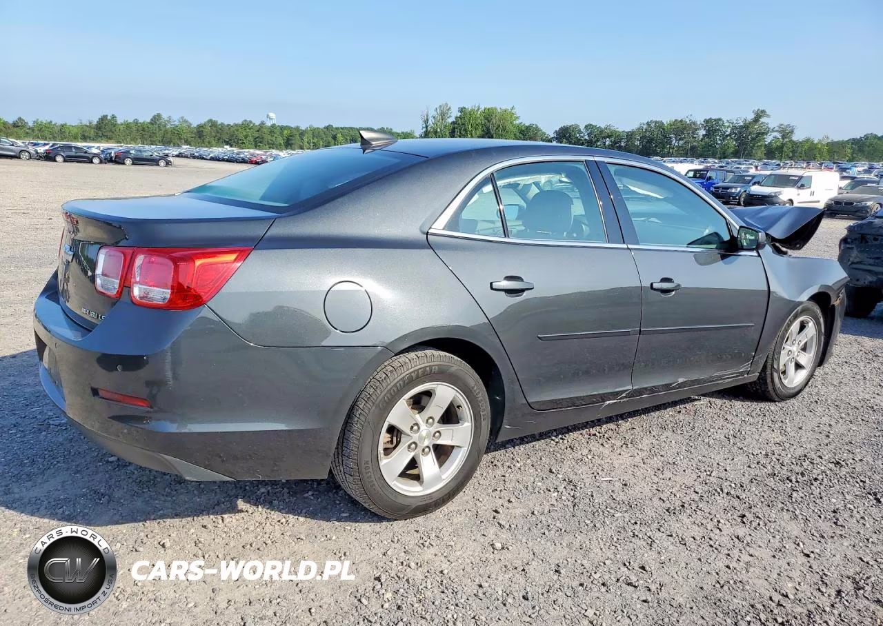 2015 Chevrolet Malibu Ls VIN:1G11B5SL3FF201344 - 3