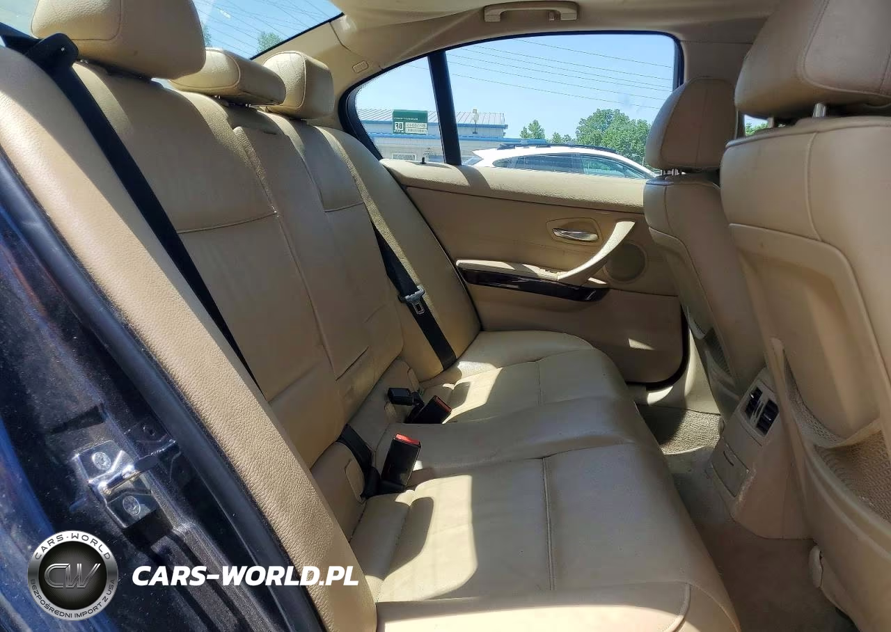 2006 BMW 330 Xi VIN:WBAVD33566KV68010 - 10