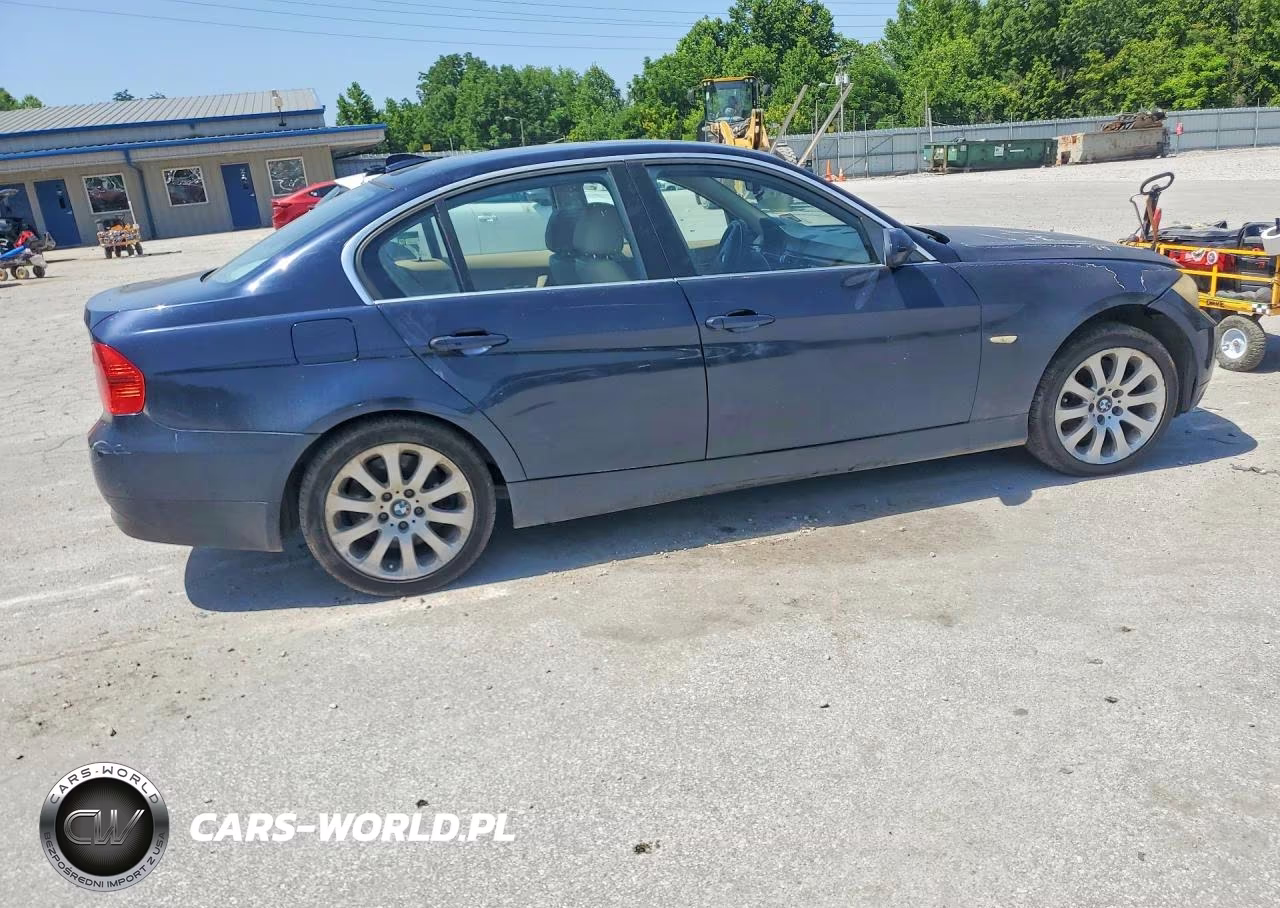 2006 BMW 330 Xi VIN:WBAVD33566KV68010 - 3