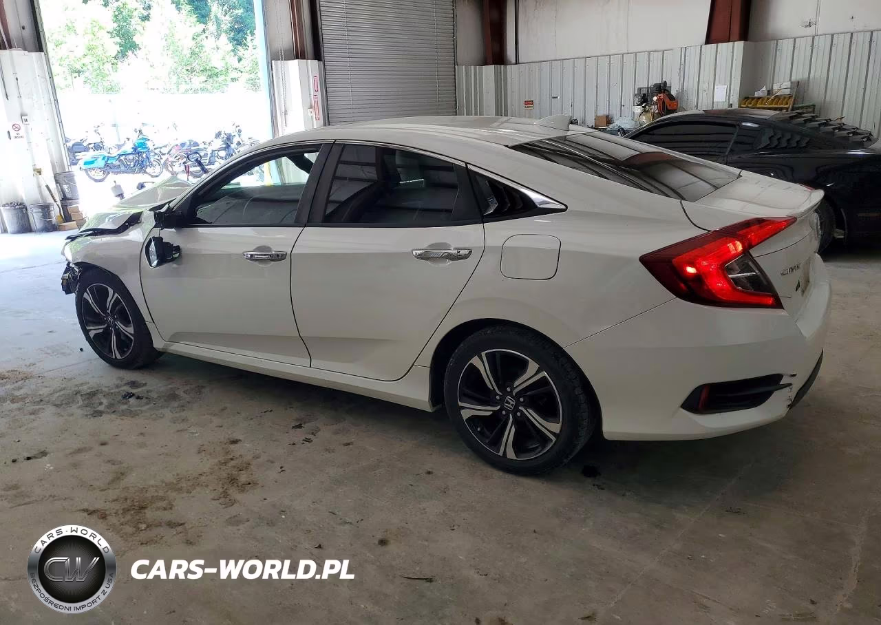 2017 Honda Civic Touring VIN:19XFC1F99HE031523 - 2